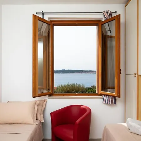 Homey Experience - La Terrazza Del Porticciolo Apartment